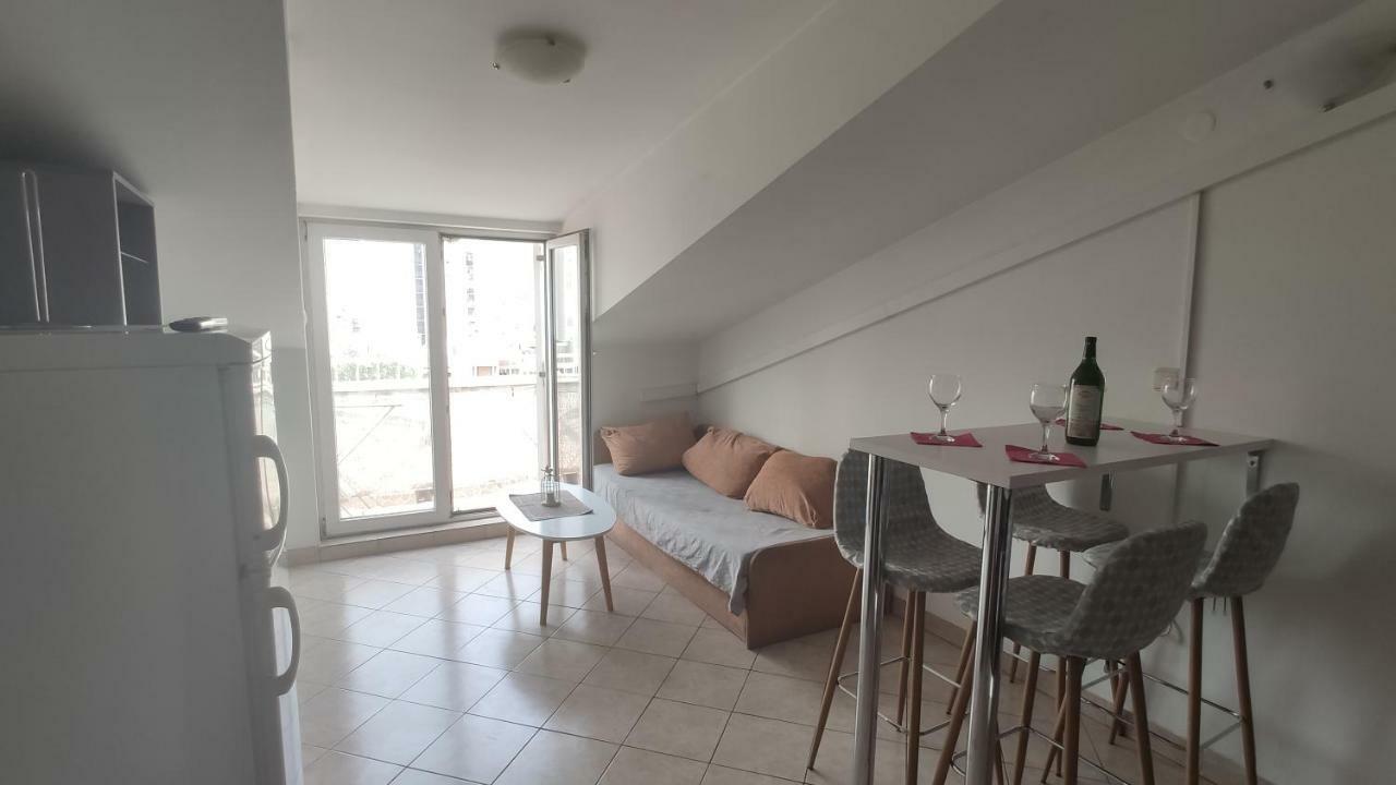 Small Northside Apartment Spalato Esterno foto