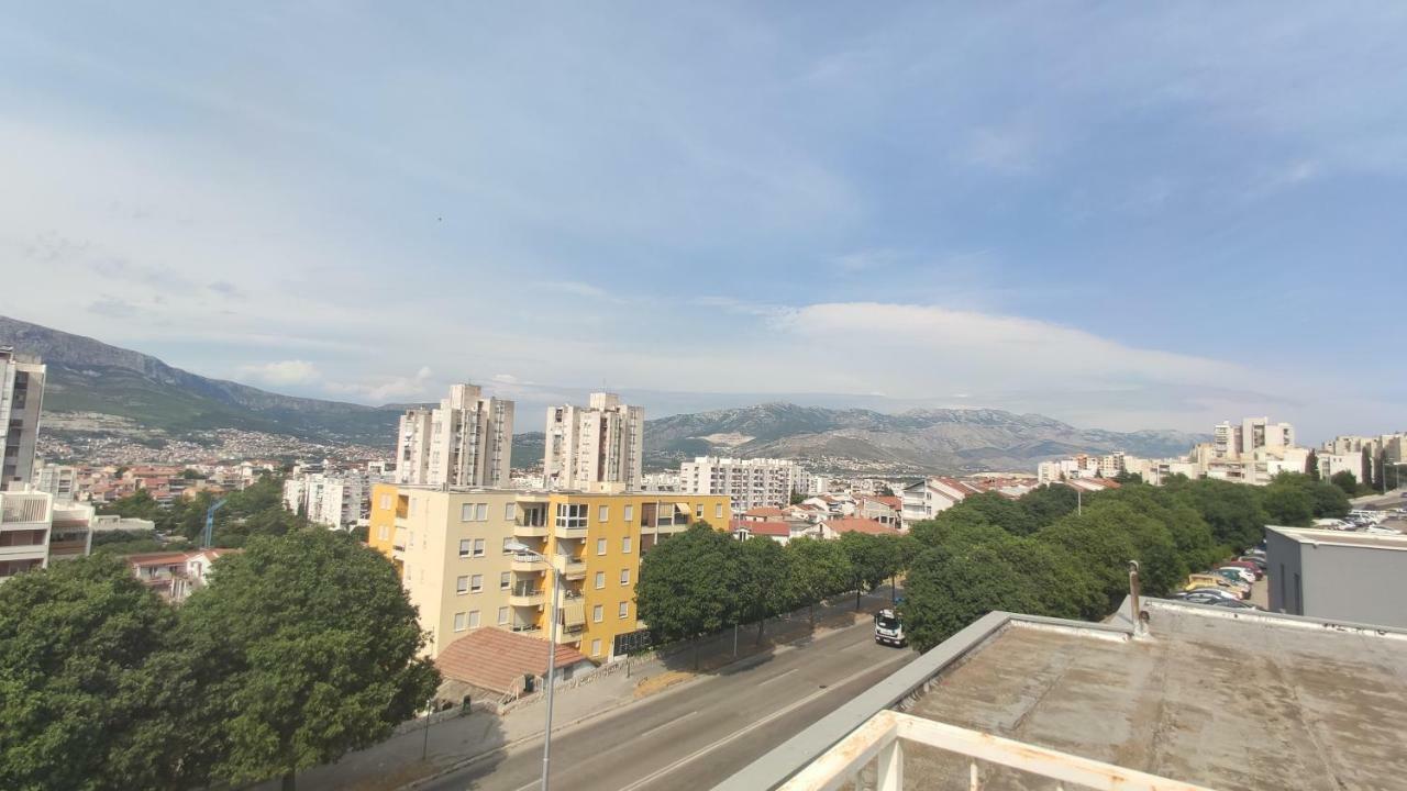 Small Northside Apartment Spalato Esterno foto